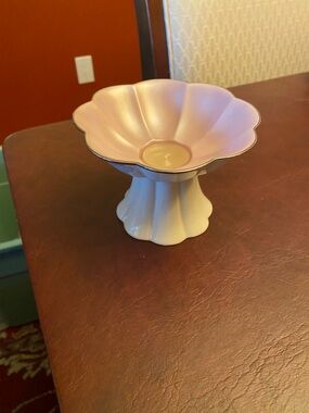 Scalloped Pink Votive Candle Holder - Lenox
